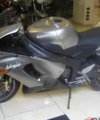 Kawasaki Ninja ZX - 6 R 636 - 3