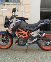 KTM Duke 390 Abs Black KM0 Ottobre 2016