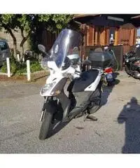 Kymco Agility 150 - 4