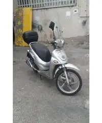 Kymco People 150 anno 2005 - 4