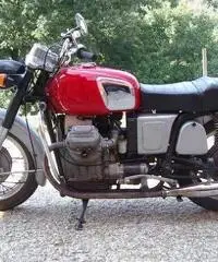 Moto guzzi v7 - 2