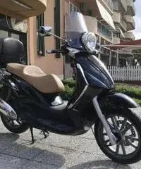 PIAGGIO Beverly Tourer 300 PASSAGGIO E GARANZIA INCLUSO - 4