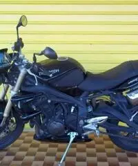 TRIUMPH Street Triple 675 2011 - 3