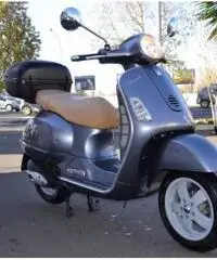 VESPA Granturismo 200 2oo5 €. 1.800 Permute Rate Garanzia - 2