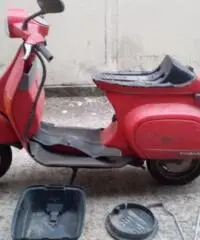 Vespa Piaggio - 2