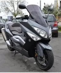 YAMAHA T-Max 500 Giu. 2oo8 euro3 €. 3.900 - 2