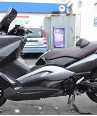 YAMAHA T-Max 500 Giu. 2oo8 euro3 €. 3.900 - 3