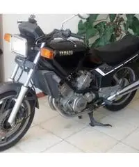 YAMAHA XZ 550