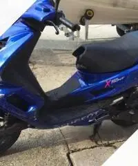 Peugeot spit fire 50cc. Due posti - 2