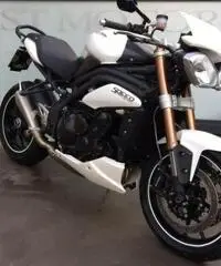 TRIUMPH Speed Triple 1050 speed triple - 7