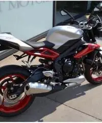 TRIUMPH Street Triple 675 RX ABS - 8