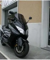 Yamaha T Max - 3