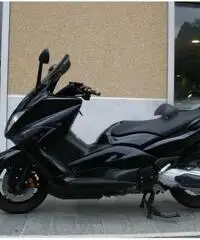 Yamaha T Max - 6