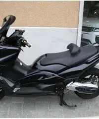 Yamaha T Max - 8