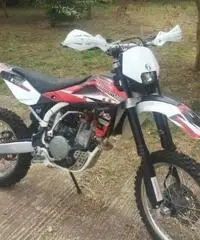 Husqvarna 250 4t da enduro