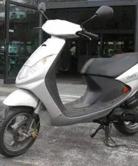 PEUGEOT Vivacity 50 Scooter cc 50 - 2