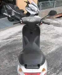 PEUGEOT Vivacity 50 Scooter cc 50 - 3