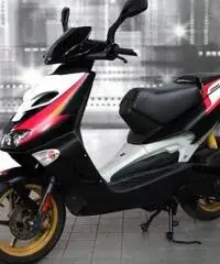 APRILIA SR  50 . - 3