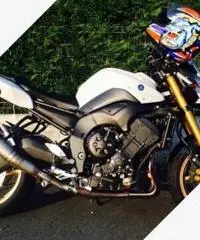 Yamaha FZ8