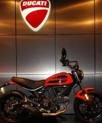 Ducati Scrambler Scrambler SIXTY2 Atomic Tangerine 2016 - 2