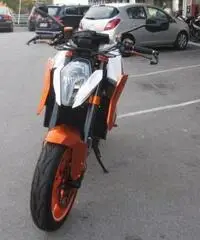 KTM 1290 Super Duke R se - 3