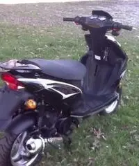 NUOVI SCOOTER 50 cc 4T GTM FALCON - 4