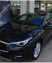 INFINITI Q30 2.2 diesel DCT Premium Tech solo 8.000km