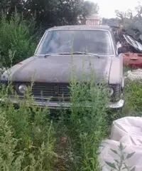 VENDO FIAT 130 - 6