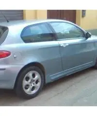 Alfa romeo 147 - 10