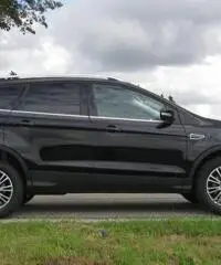 Ford Kuga - 2