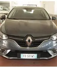 RENAULT Megane ZEN 1.5 dcI 110 cv - 2