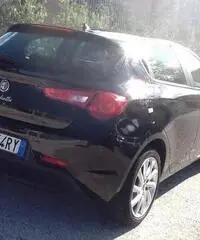 Alfa Romeo Giulietta 1.6 JTDm-2 105 CV Distinctive