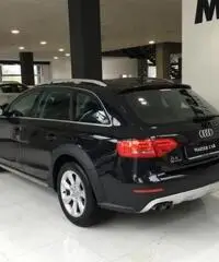 Audi A4 Allroad 2.0 TDI 143cv F.ap. Advanced - 6