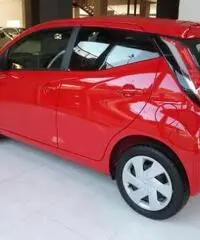 Aygo 1.0Vvt-i 69CV5Porte X-play - 6