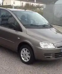 Fiat Multipla 1.6 16V Natural Power Emotion - 2