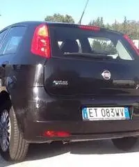 Fiat Punto 1.4 8V 5 porte Natural Power Young - 3