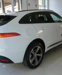 Jaguar F-pace 2.0d 180 CV R-sport - 4