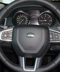 Land Rover Discovery Sport 2.0 TD4 150 CV SE - 10