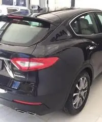 Maserati Levante V6 Diesel 275 CV AWD..PRONTA CONSEGNA - 4