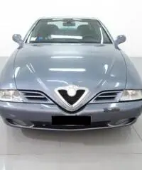 ALFA ROMEO 166 2.4 JTD Distinctive - 2