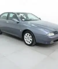 ALFA ROMEO 166 2.4 JTD Distinctive - 3