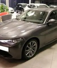 ALFA ROMEO Giulia 2.2 Turbodiesel 150 CV Super - 2