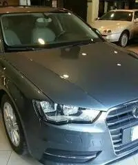 AUDI A3 SPB 2.0 TDI S tronic Ambiente - 2