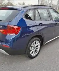 BMW X1 xDrive20d Attiva - 3