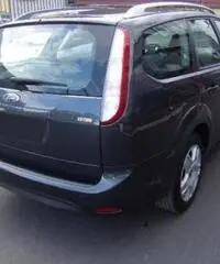 FORD Focus 1.6 TDCI 110cv IKON SW DPF - 3