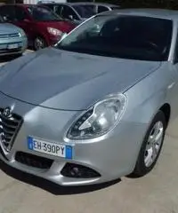 ALFA ROMEO Giulietta 2.0 JTDm-2 140 CV Distinctive - 2