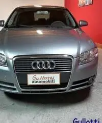 AUDI A4 2.0 16V TDI AMBITION - 2