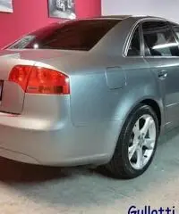 AUDI A4 2.0 16V TDI AMBITION - 6