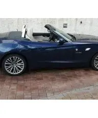 BMW Z4 2.3 SDrive i (E89),full optional,blu,interni pelle beige