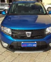 DACIA Sandero Stepway 1.5 dCi 90CV Prestige - 2